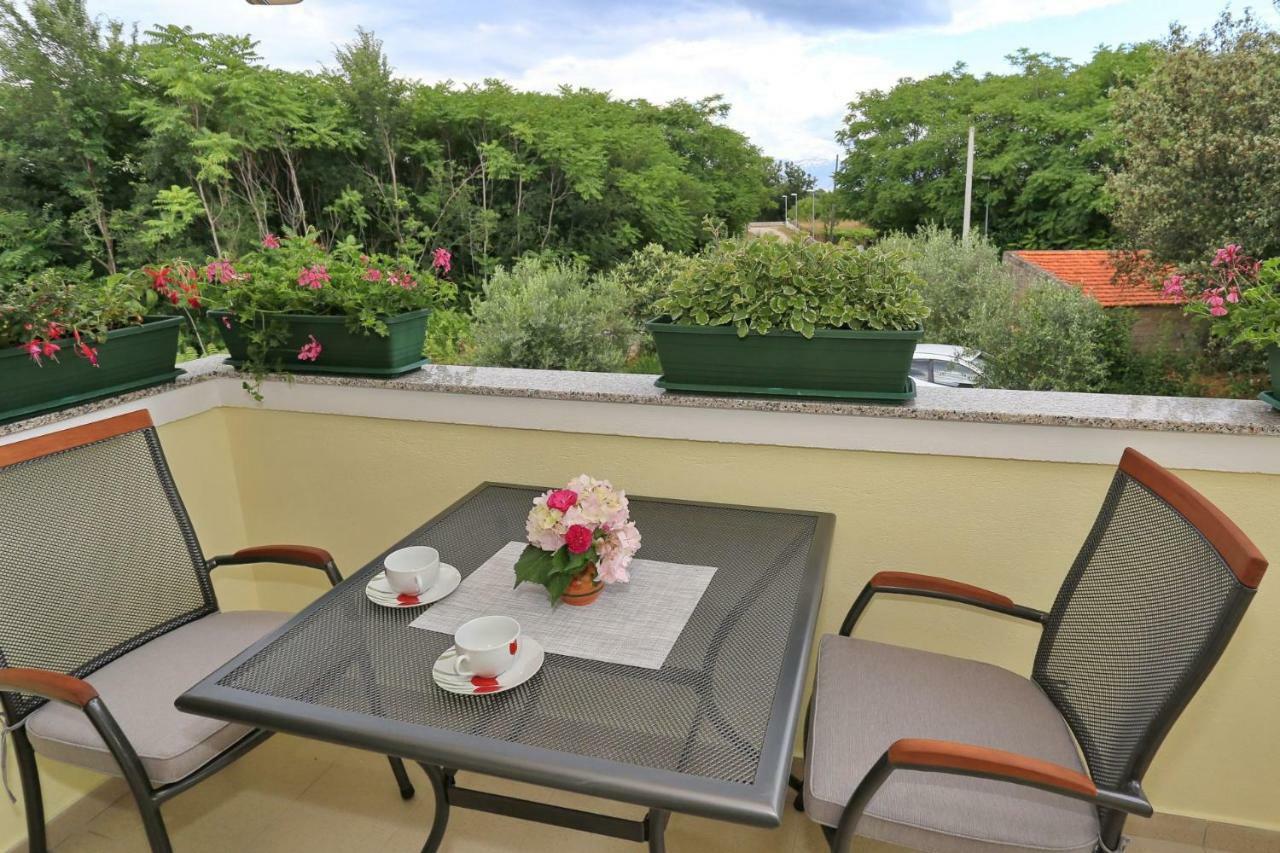 Apartments Romansa Zaton  Kültér fotó