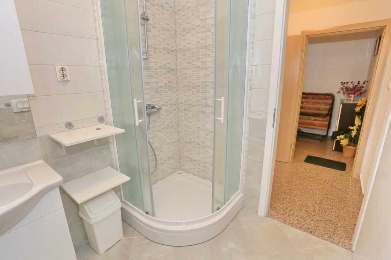 Apartments Romansa Zaton  Kültér fotó