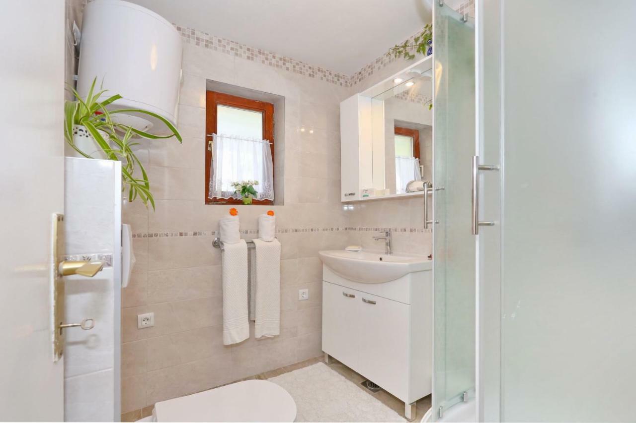 Apartments Romansa Zaton  Kültér fotó